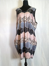 Load image into Gallery viewer, V Neck Sleeveless Gray &amp; Pink Honeycomb Style Casual Dress