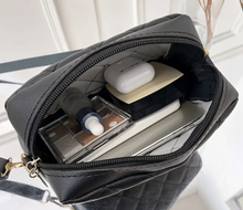 Load image into Gallery viewer, Quilted Crossbody Bag