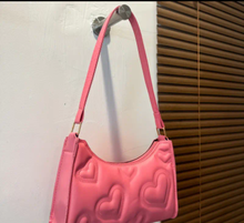Load image into Gallery viewer, Heart Pattern Purse